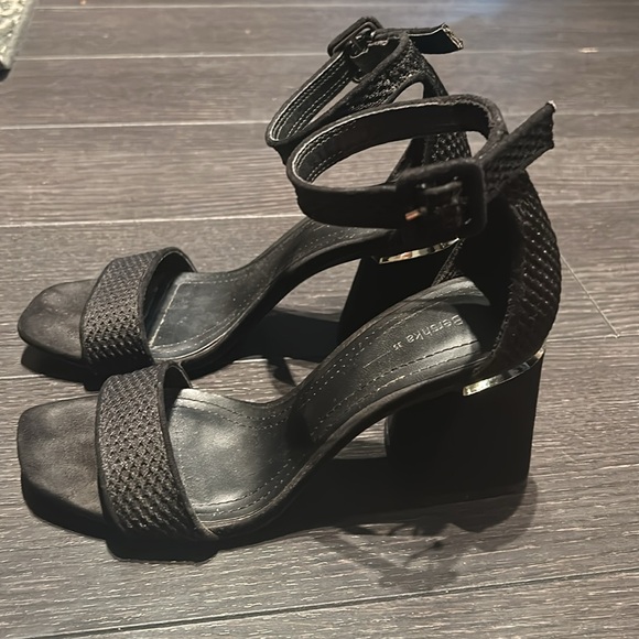 Block Heels - Picture 2 of 2